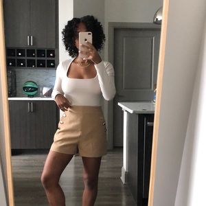 Abercrombie Beige square neck long sleeve bodysuit. Sz small.